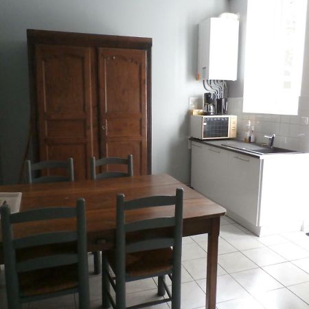Le Logis Xviieme Appartement Moulins  Buitenkant foto